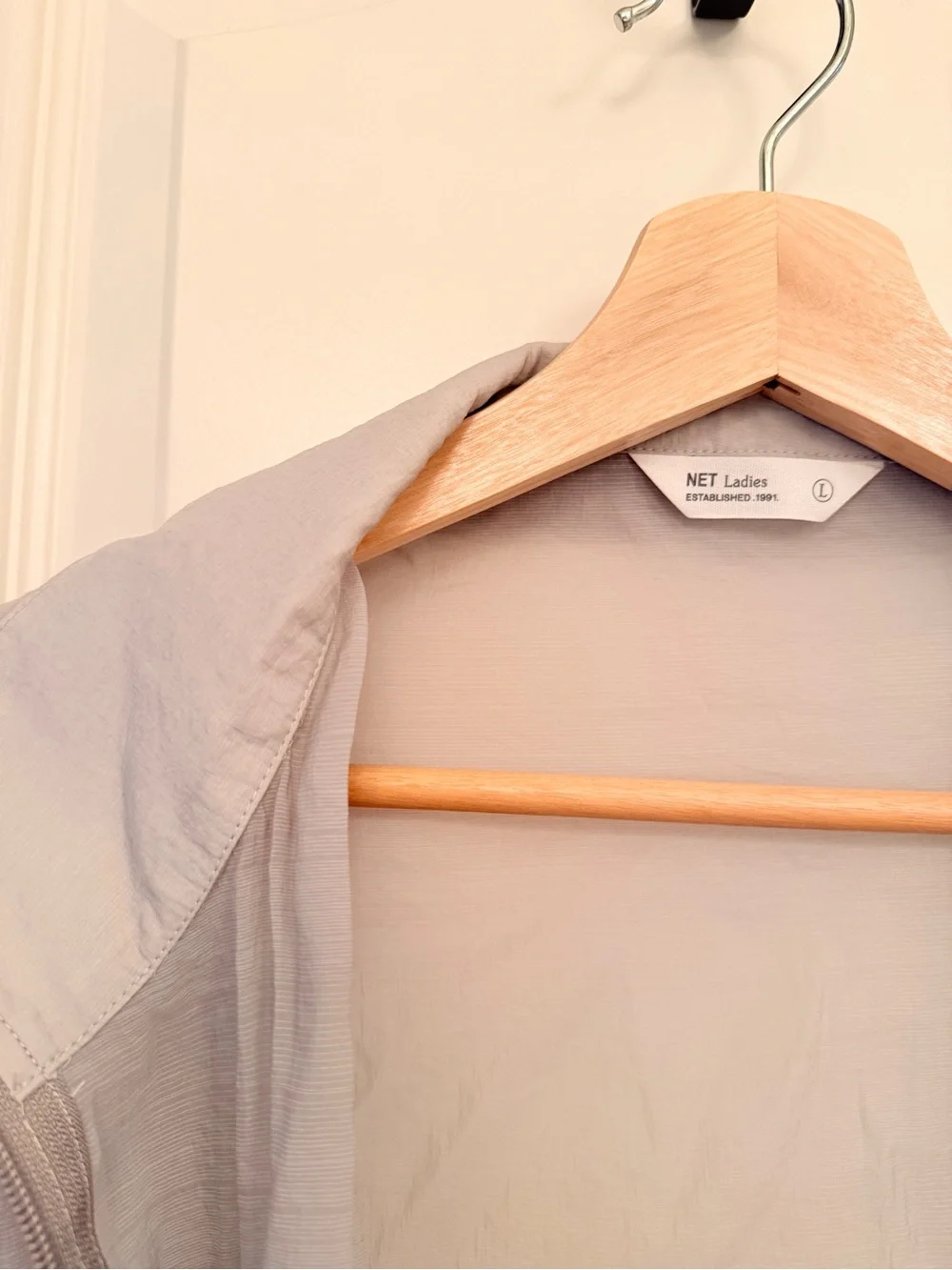 Light Gray Ruched Sleeve Cropped Bomber Jacket